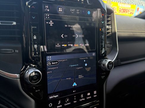 Used 2024 RAM 2500 Laramie w/ Sport Appearance Package image 8