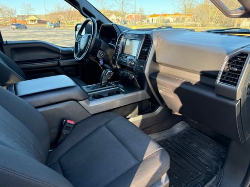 Used 2019 Ford F150 XLT w/ Equipment Group 302A Luxury image 10