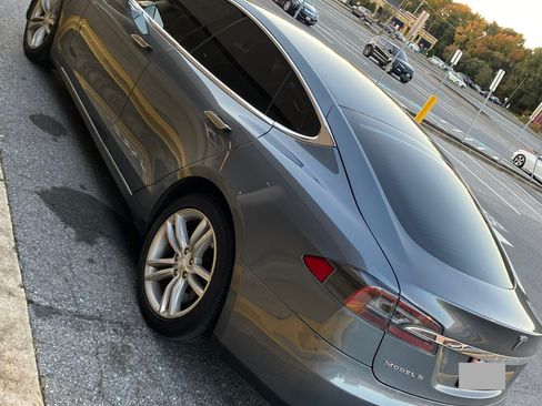 Used 2014 Tesla Model S P85 image 14