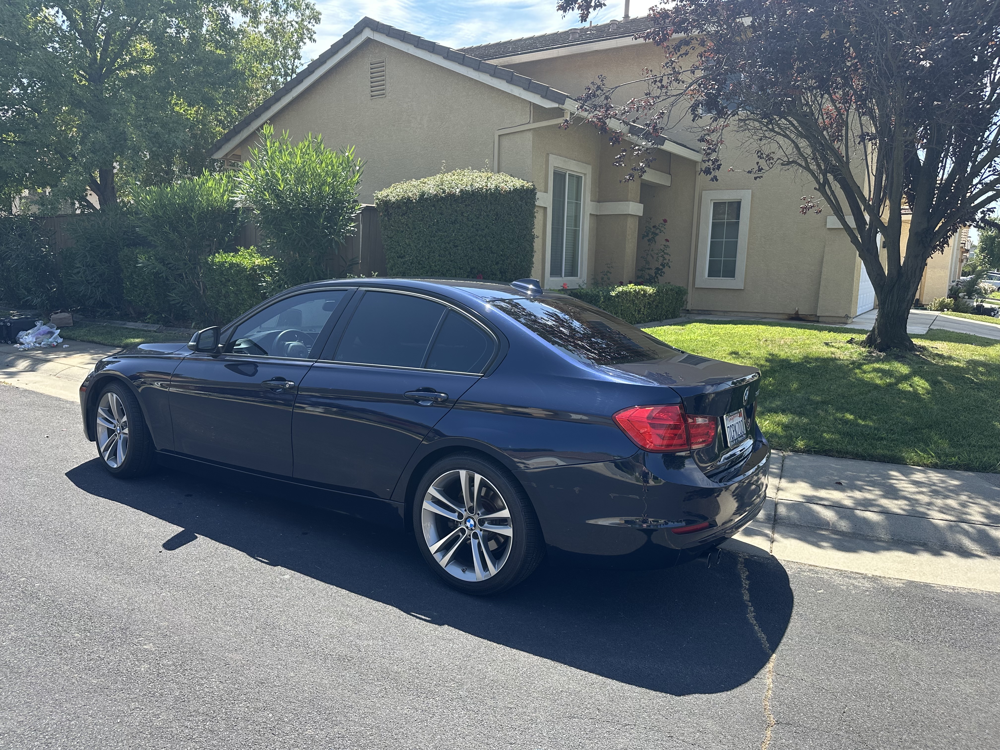 Used 2013 BMW 328i Sedan RWD image 5