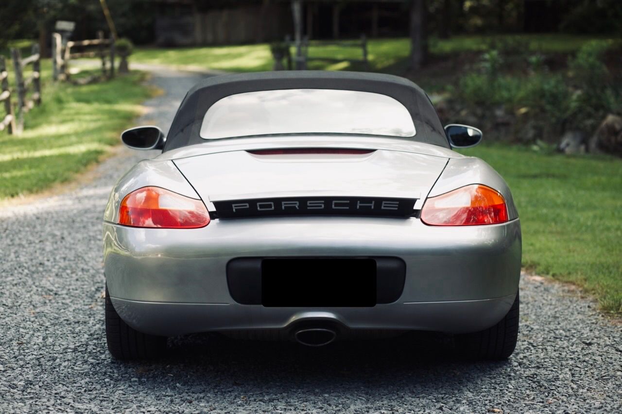 Used 1999 Porsche Boxster RWD image 11