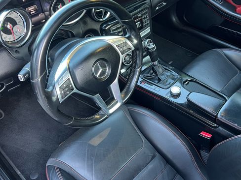 Used 2015 Mercedes-Benz SLK 250 image 8