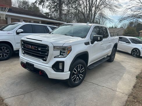 Used 2020 GMC Sierra 1500 AT4 w/ AT4 Premium Package AWD/4WD image 1