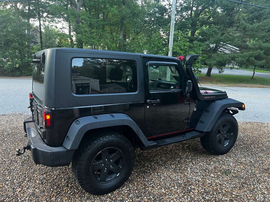 Used 2010 Jeep Wrangler Sport AWD/4WD image 2