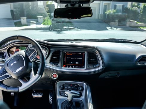 Used 2020 Dodge Challenger SRT Hellcat Redeye image 14