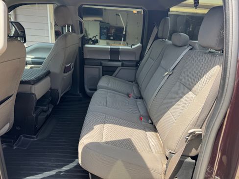 Used 2018 Ford F150 XLT AWD/4WD image 9