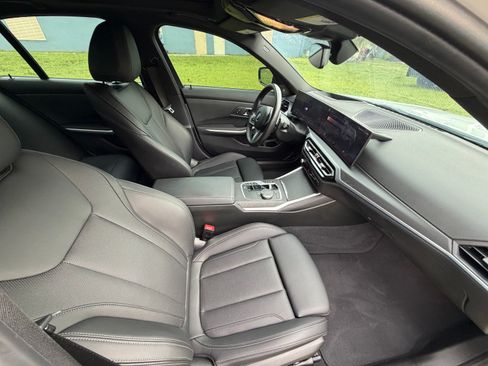 Used 2024 BMW M340i RWD image 6