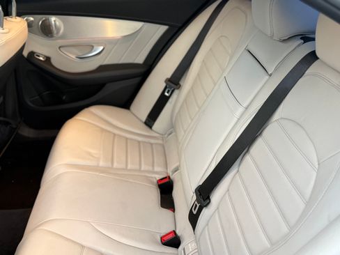 Used 2015 Mercedes-Benz C 400 4MATIC image 15