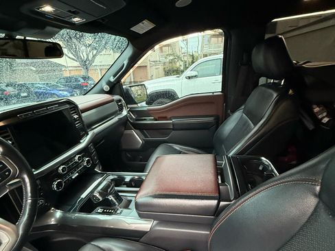 Used 2021 Ford F150 Lariat w/ Equipment Group 502A High image 4