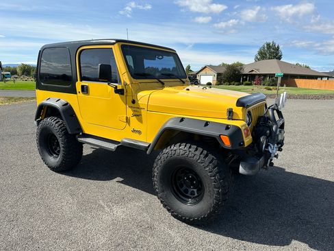 Used 2000 Jeep Wrangler Sport image 16