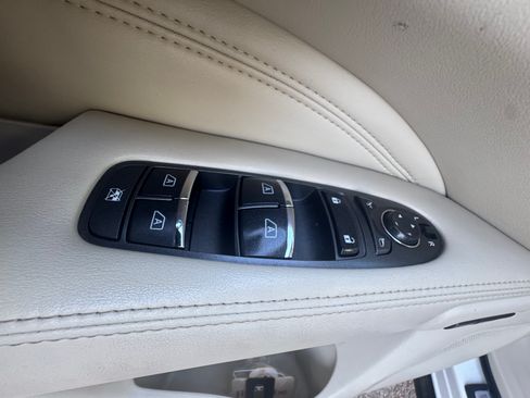 Used 2013 INFINITI JX35 AWD w/ Premium Pkg image 9