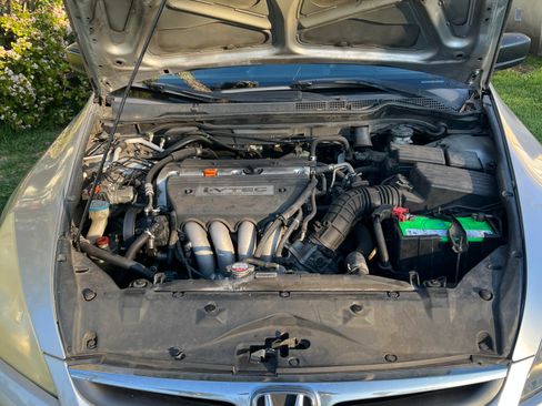 Used 2007 Honda Accord VP image 17