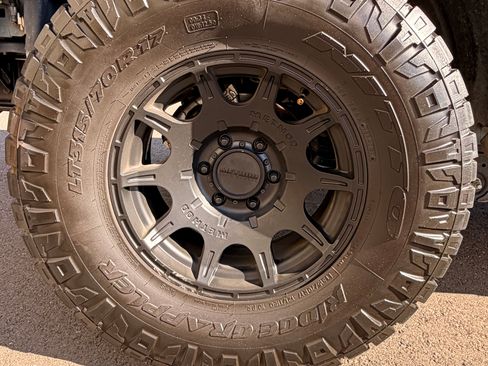 Used 2021 Ford Bronco Badlands AWD/4WD image 17