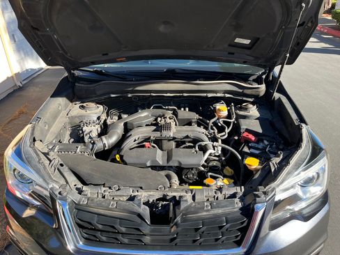 Used 2018 Subaru Forester 2.5i Premium w/ Popular Package #2A AWD/4WD image 25