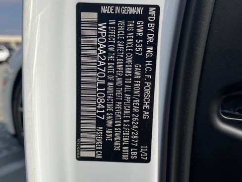 Used 2018 Porsche Panamera 4 AWD/4WD image 18