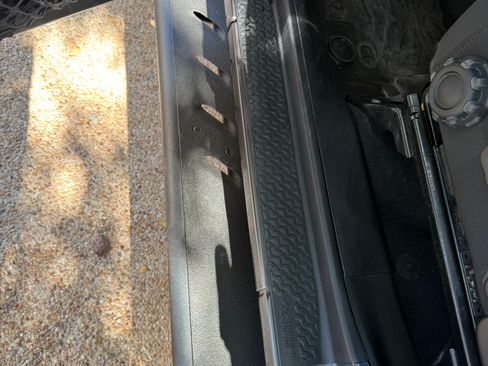 Used 2021 Jeep Wrangler Unlimited Rubicon 4xe w/ Steel Bumper Group image 16