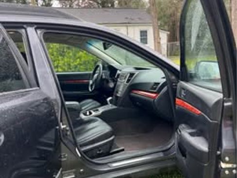 Used 2012 Subaru Outback 2.5i Limited w/ Moonroof Pkg image 9