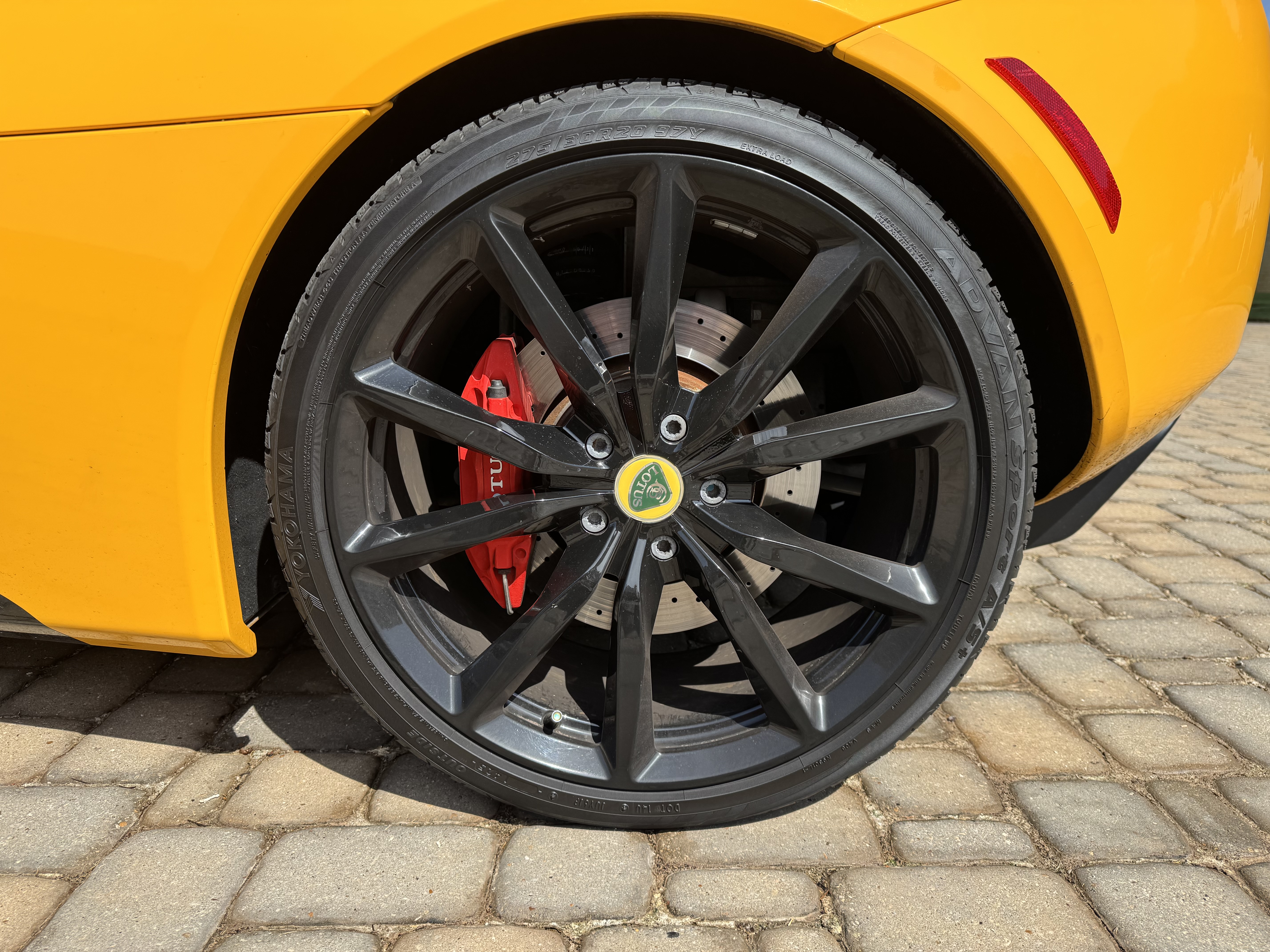 Used 2012 Lotus Evora 2+2 RWD image 18