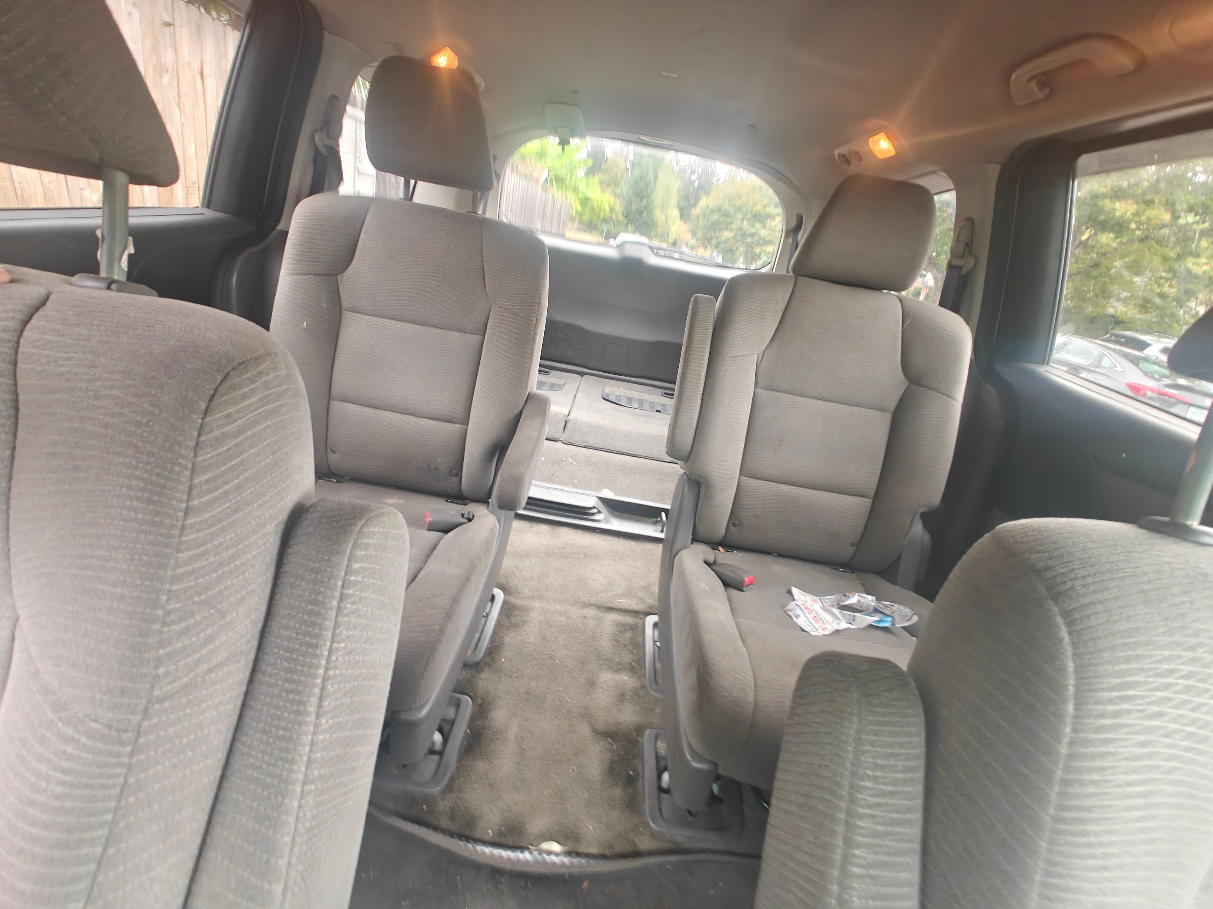 Used 2012 Honda Odyssey LX image 10