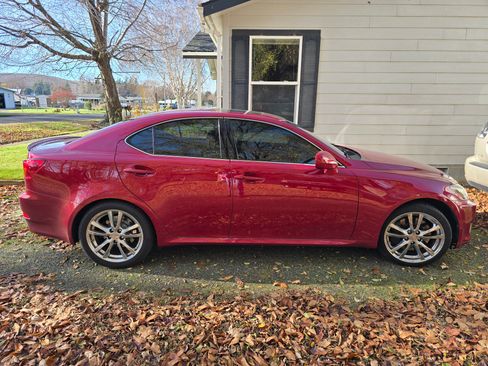 Used 2006 Lexus IS 350 image 8