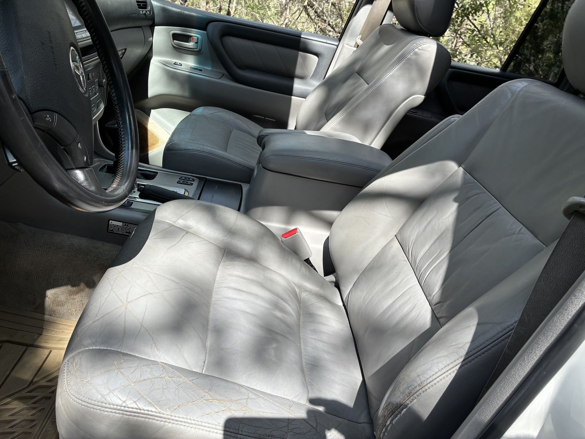 Used 2005 Toyota Land Cruiser AWD/4WD image 19