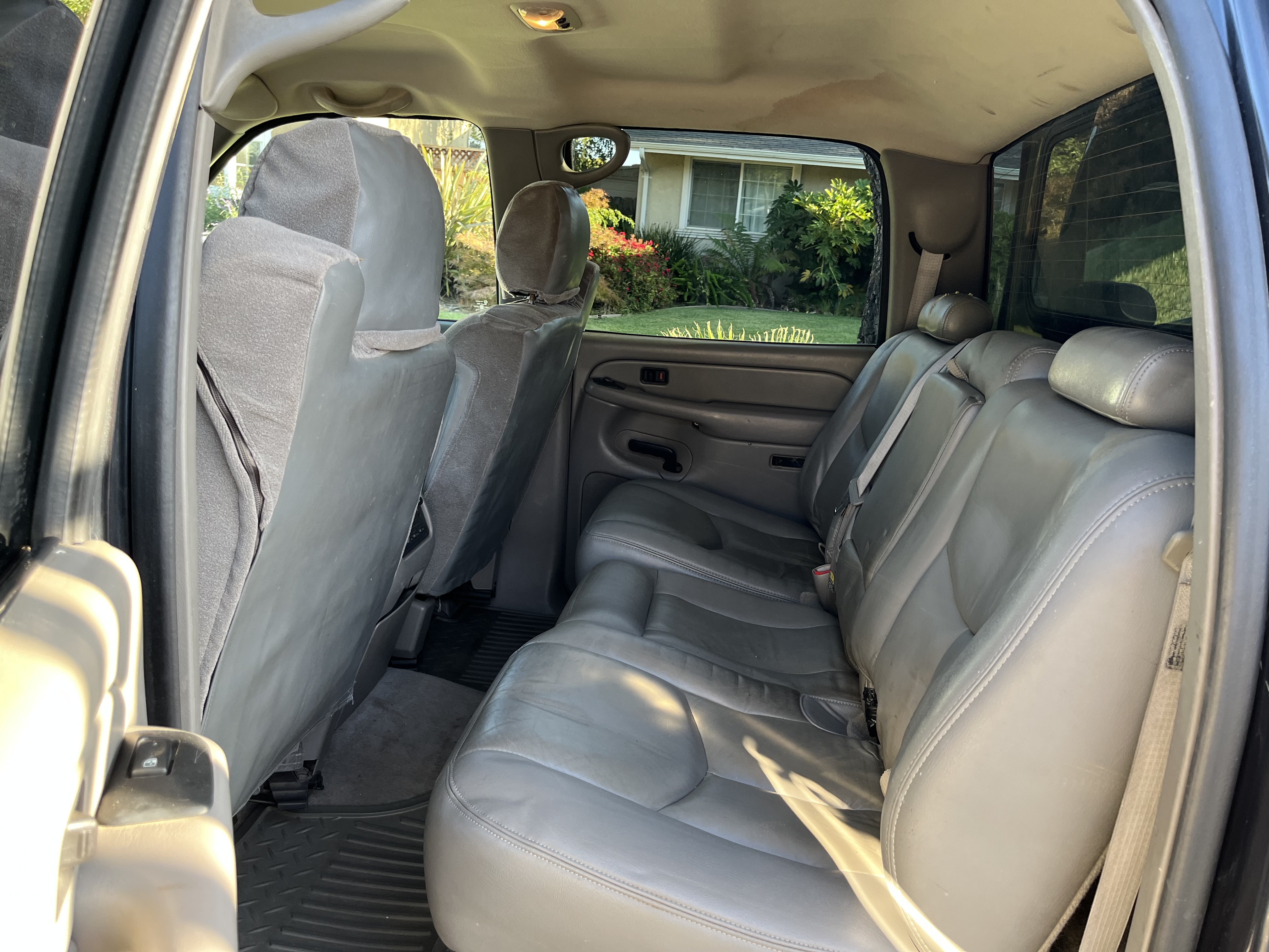 Used 2004 Chevrolet Silverado 2500 LT w/ Skid Plate Package AWD/4WD image 15