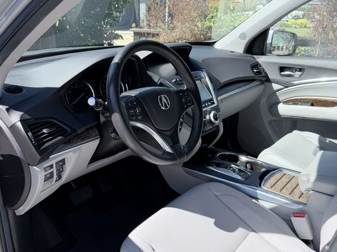 Used 2020 Acura MDX SH-AWD w/ Technology Package image 10