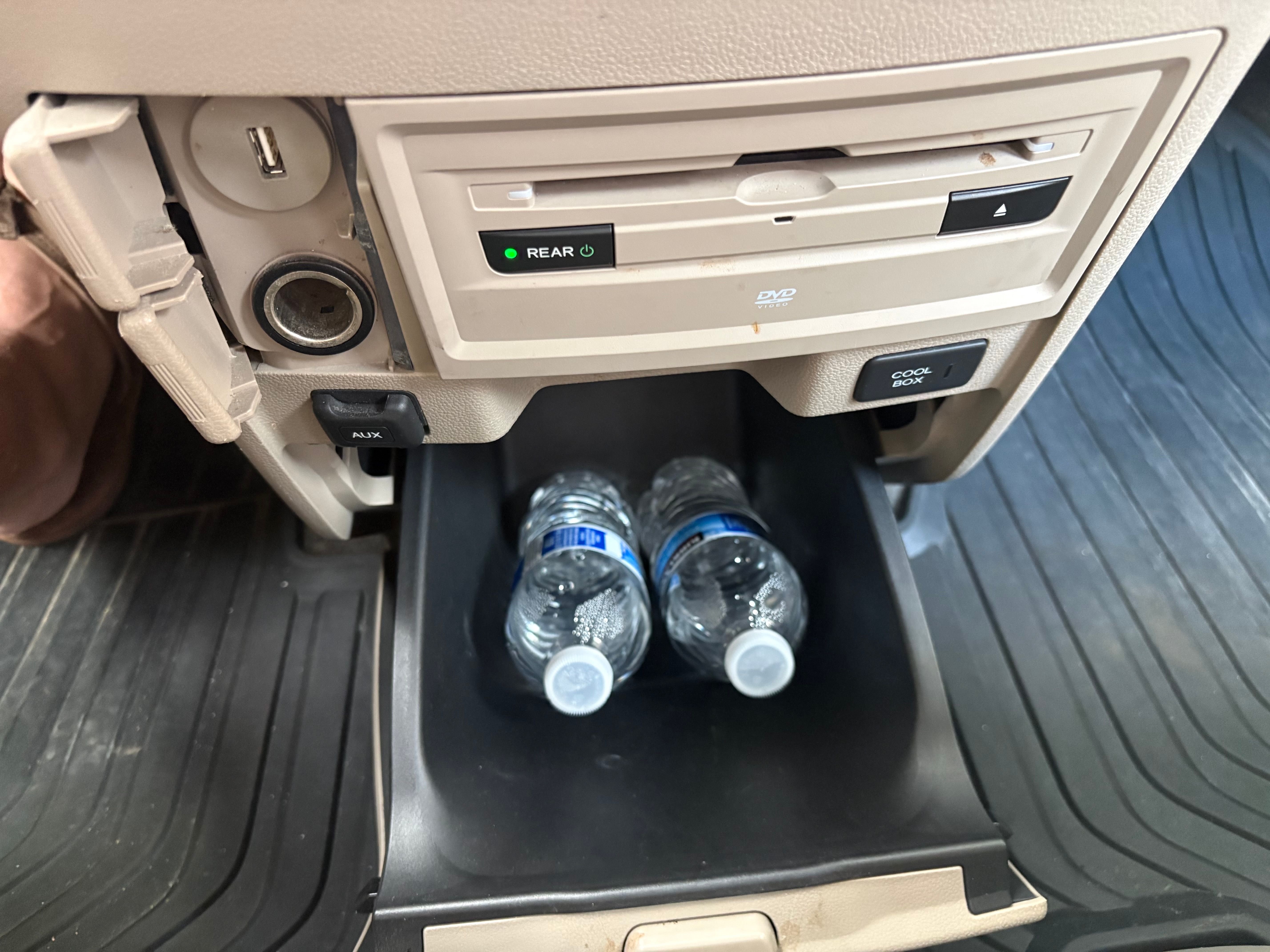 Used 2014 Honda Odyssey Touring Elite image 12