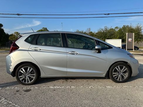 Used 2015 Honda Fit EX image 2