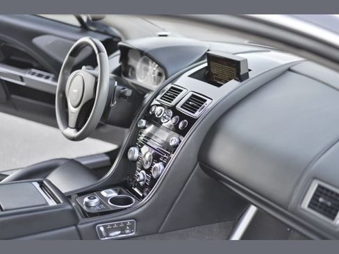 Used 2012 Aston Martin Rapide image 23