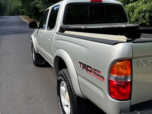 Used 2001 Toyota Tacoma 4x4 Double Cab image 10