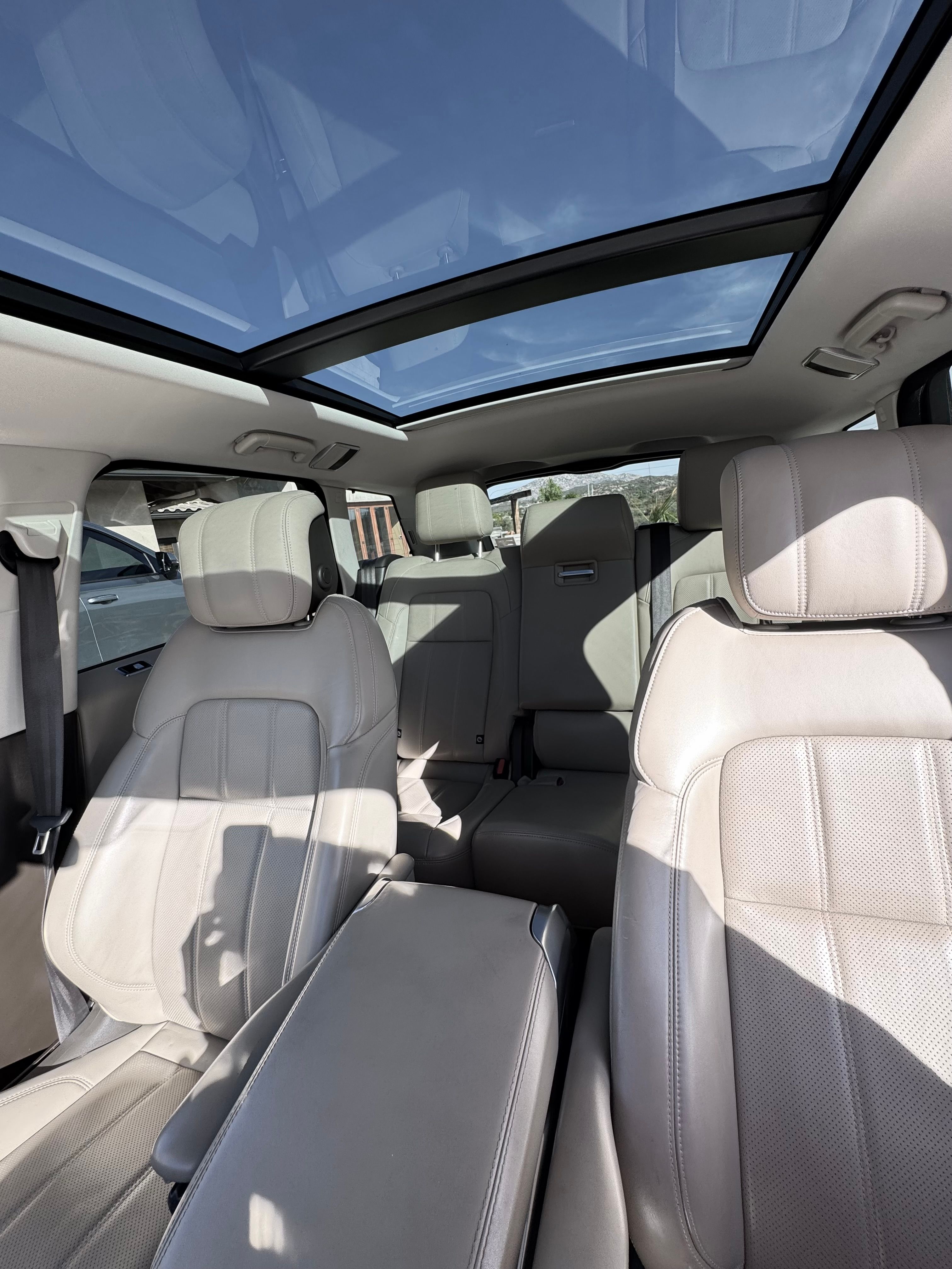Used 2020 Land Rover Range Rover Sport HSE AWD/4WD image 9