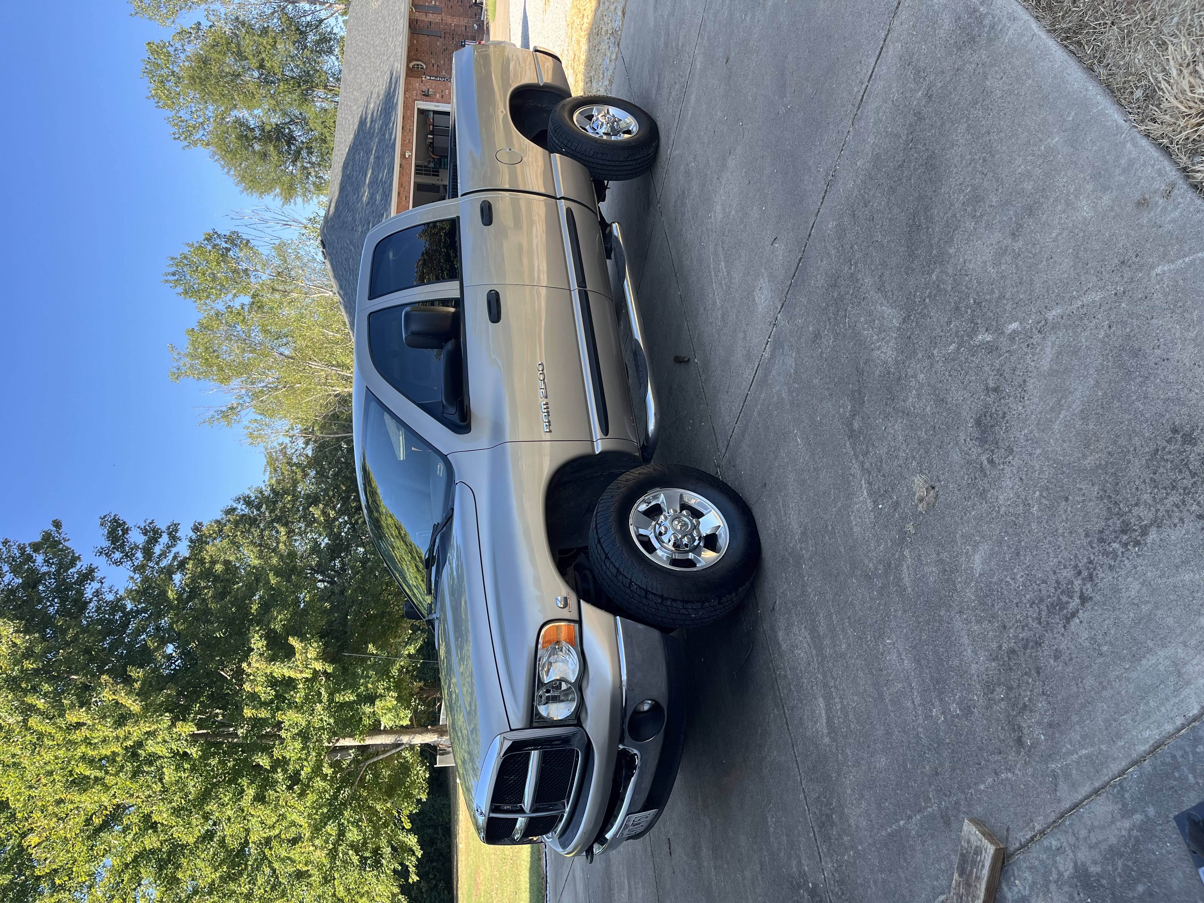 Used 2005 Dodge Ram 2500 Truck SLT w/ Quad Cab Big Horn Value Group AWD/4WD image 5