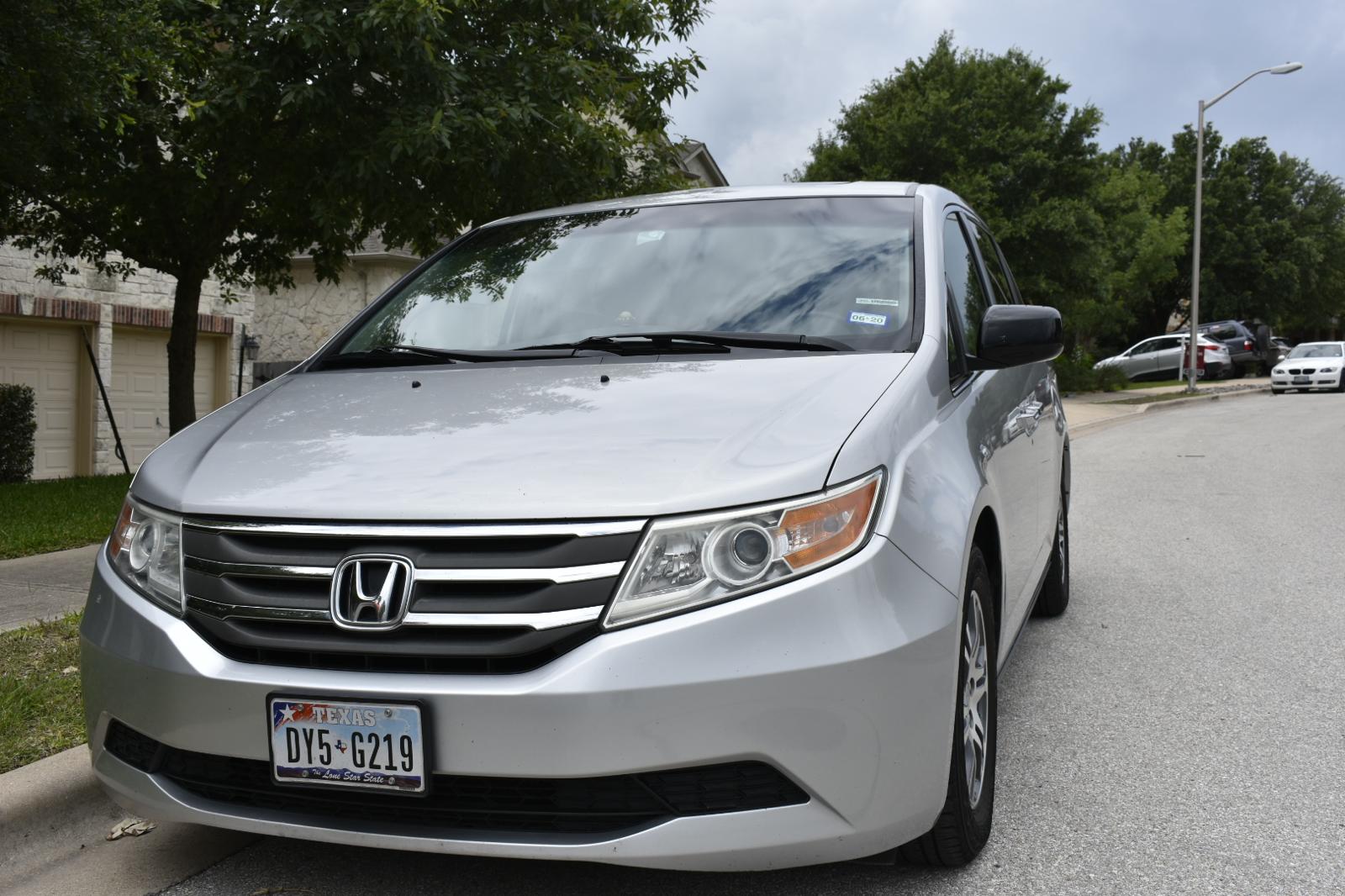 Used 2012 Honda Odyssey EX-L image 1