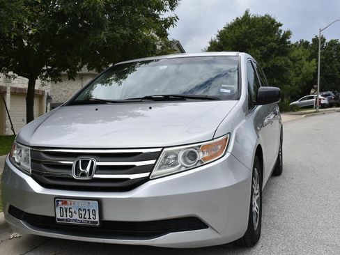 Used 2012 Honda Odyssey EX-L image 1