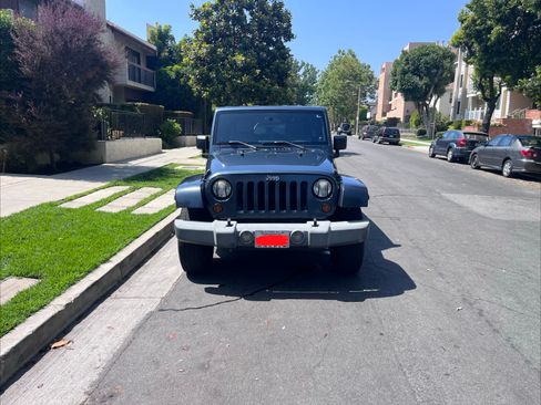Used 2007 Jeep Wrangler Unlimited Sahara RWD image 12