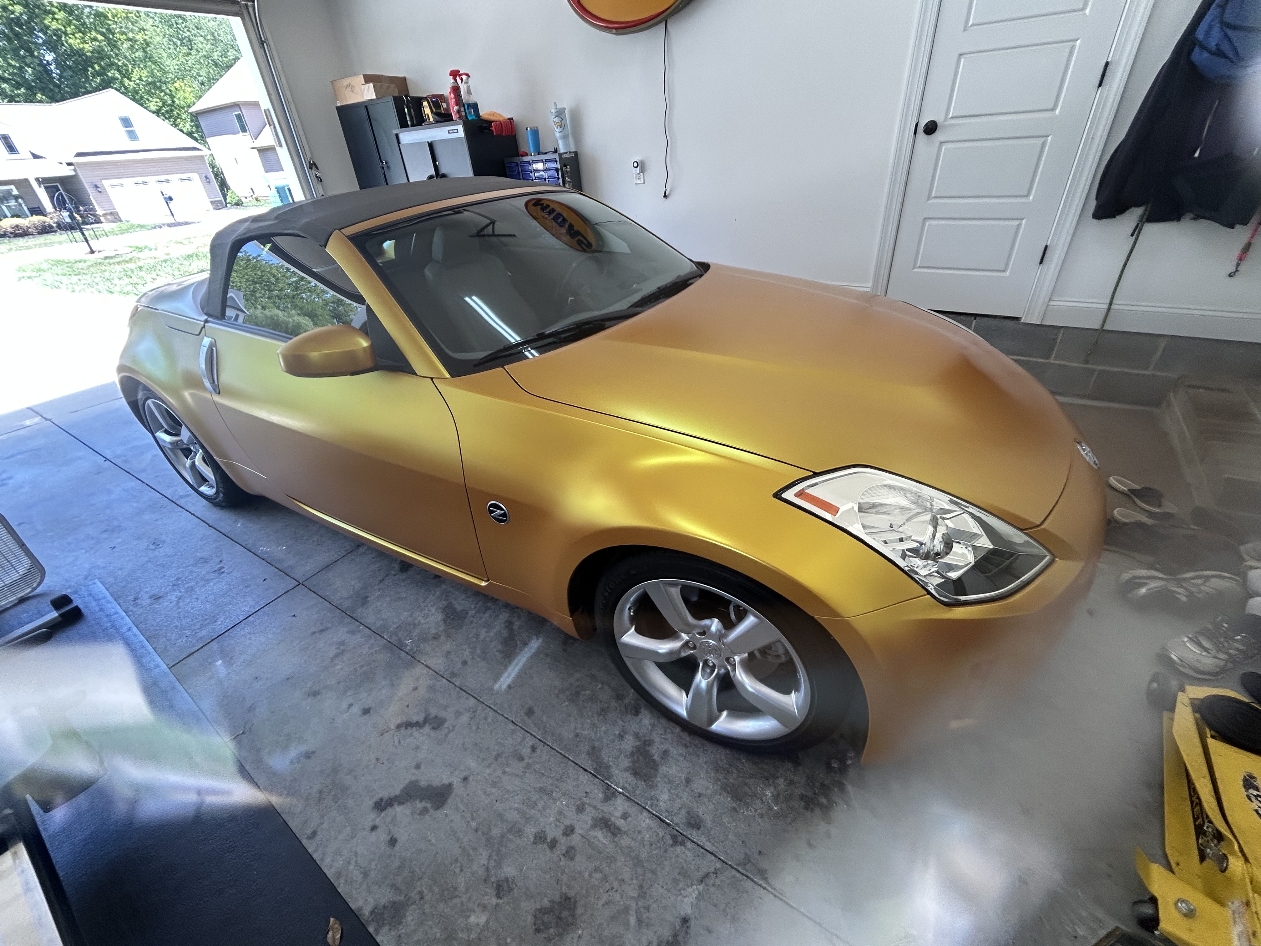 Used 2007 Nissan 350Z Touring RWD image 1