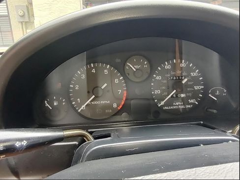 Used 1995 MAZDA MX-5 Miata image 9