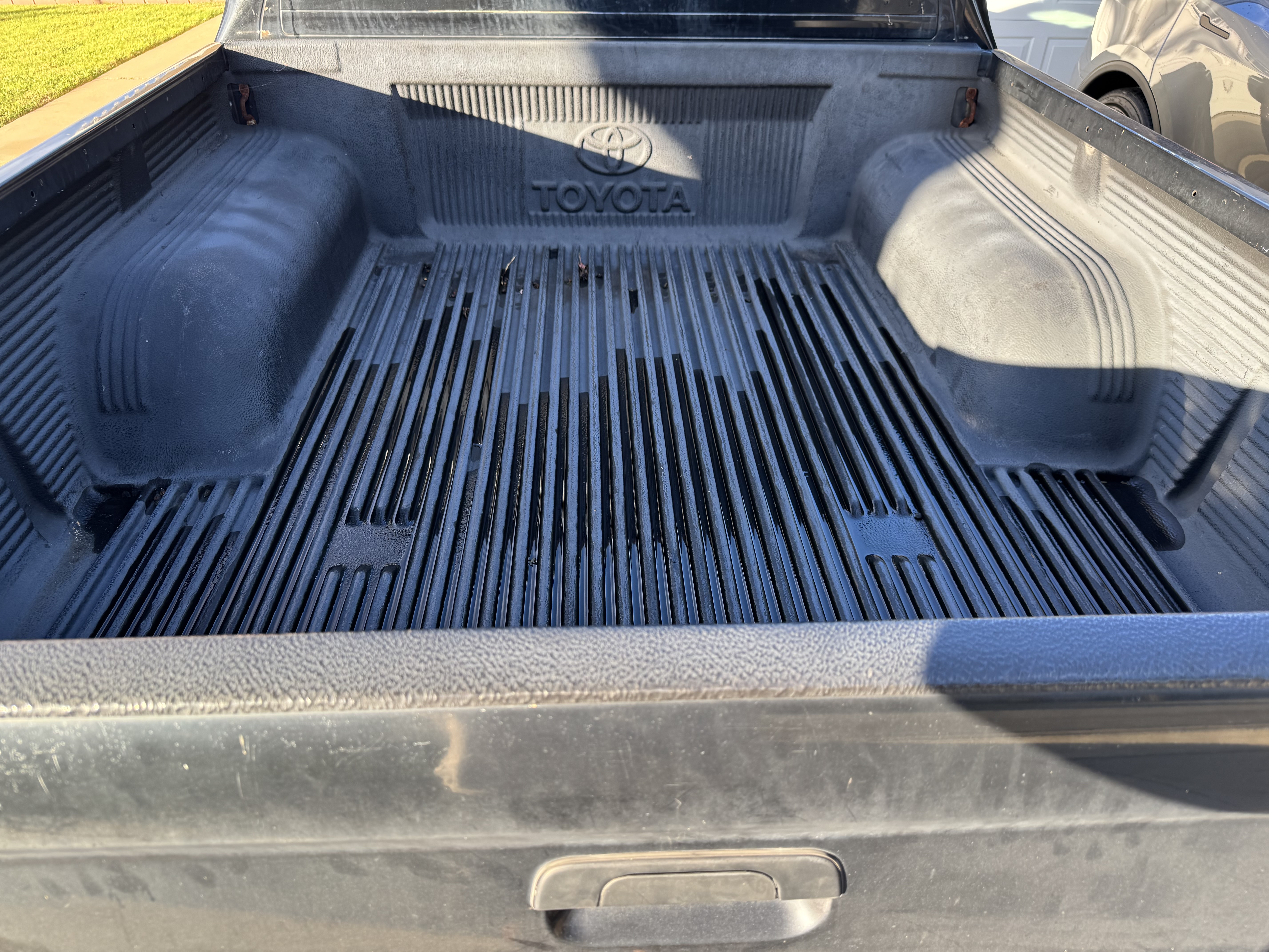 Used 2004 Toyota Tacoma PreRunner RWD image 13