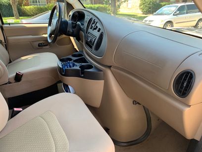 Used 2008 Ford E-350 and Econoline 350 XL