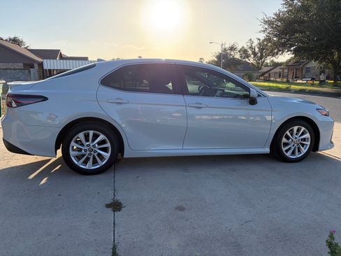 Used 2023 Toyota Camry LE FWD image 8