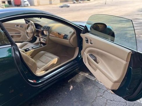 Used 2007 Jaguar XK Coupe image 12