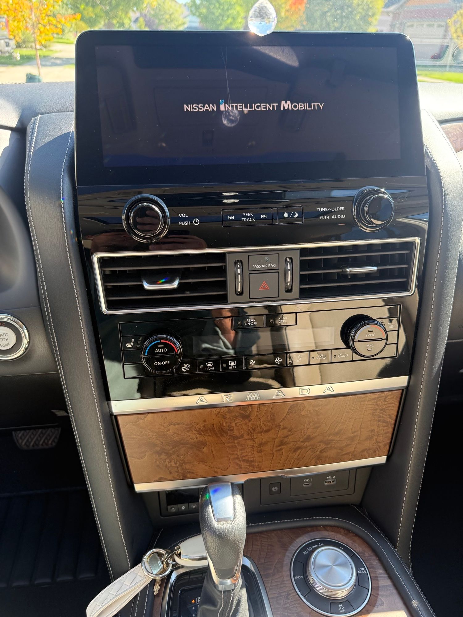Used 2022 Nissan Armada SL AWD/4WD image 5