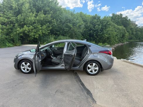 Used 2013 Hyundai Elantra GLS w/ Preferred Pkg FWD image 6