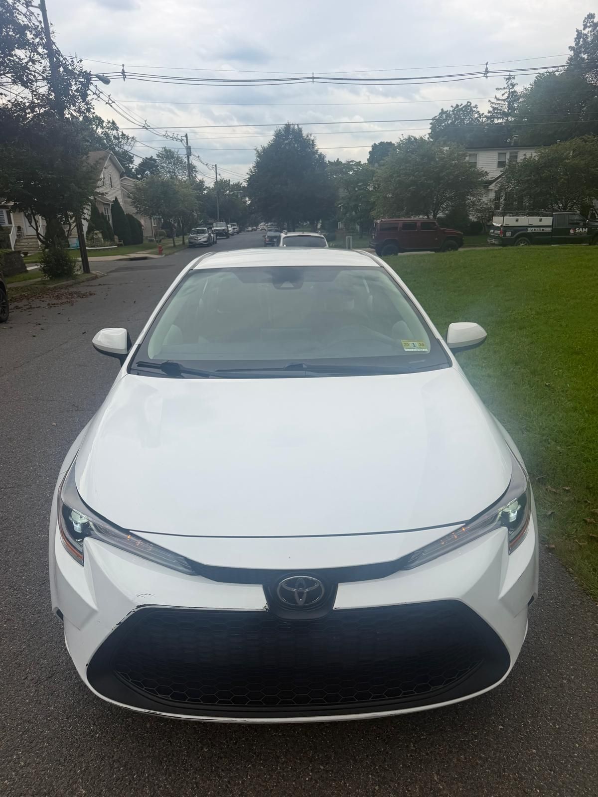 Used 2021 Toyota Corolla LE w/ Carpet Mat Package (TMS) FWD image 2