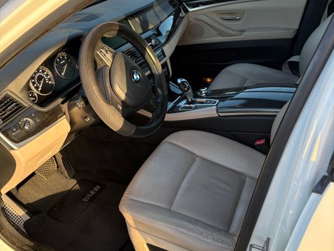 Used 2013 BMW 528i Sedan RWD image 19