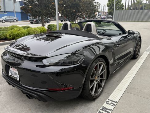 Used 2024 Porsche 718 Boxster GTS image 6