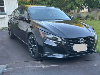 Used 2023 Nissan Altima 2.5 SR