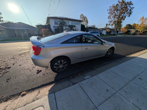 Used 2002 Toyota Celica GT image 6