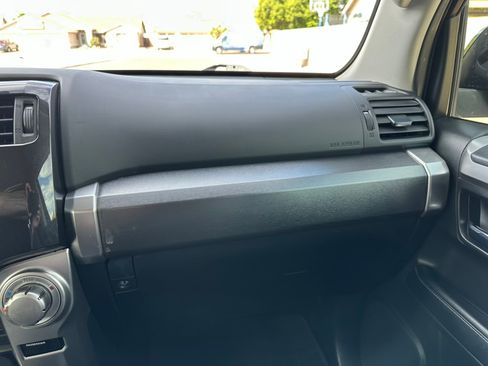 Used 2019 Toyota 4Runner SR5 image 14